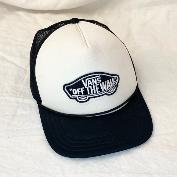 Vans Classic Patch Black And White Trucker Snapback Hat - Picture 10 of 15